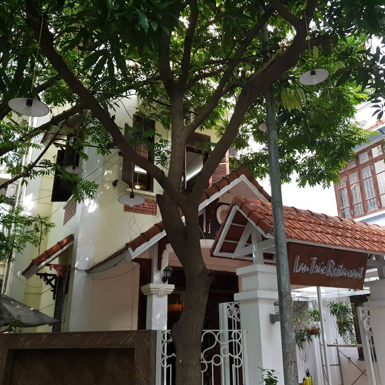 Tư Vấn Nhà Hàng Lan Trúc Lắp Đặt Chuông Gọi Không Dây
