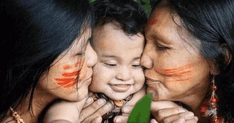 Bộ lạc nguyên thủy không có đàn ông: Phụ nữ sinh sản theo cách đặ