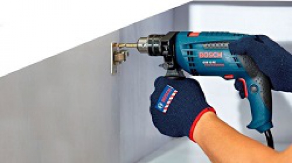 Máy khoan động lực là gì? Các chức năng làm việc