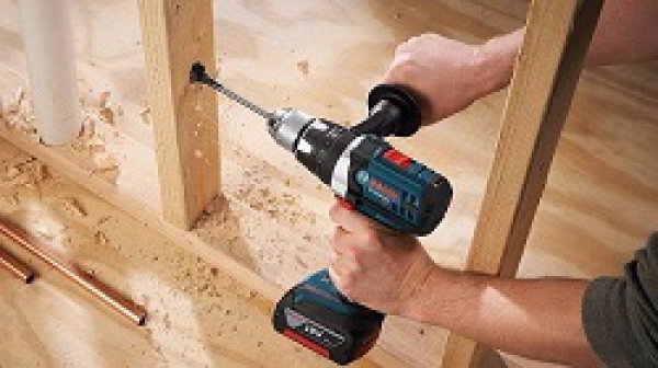 Sự khác nhau giữa máy khoan và bắt vít. Nên mua loại nào?