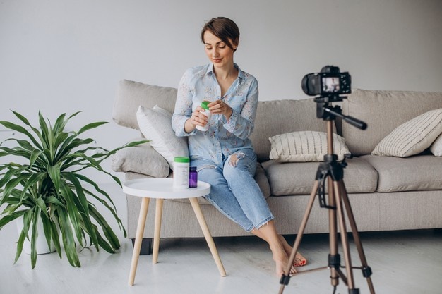 What is E-Commerce Video Production? - Ecommerce Photography India