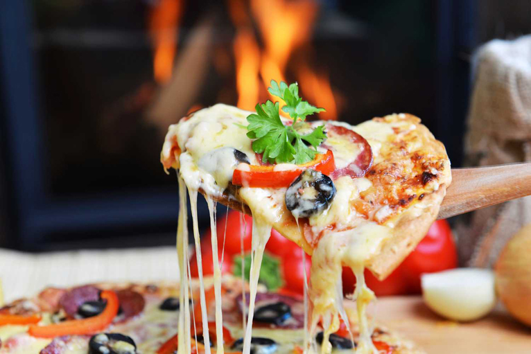 Best pizza in abu dhabi | أفضل بيتزا في أبو ظبي