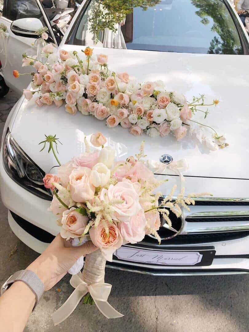 Ý nghĩa các loại hoa trang trí đám cưới, hướng dẫn cắm hoa trang trí đám cưới đẹp 2023