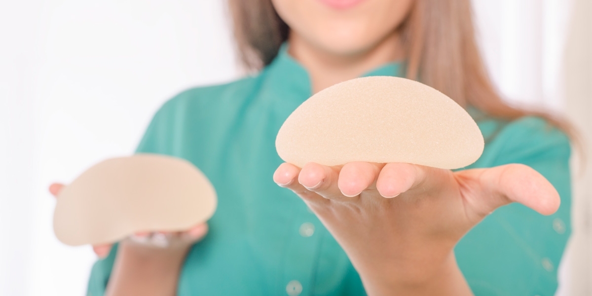 Breast Implants Market Insights Shows Industry Growth Due to Increased User Awareness