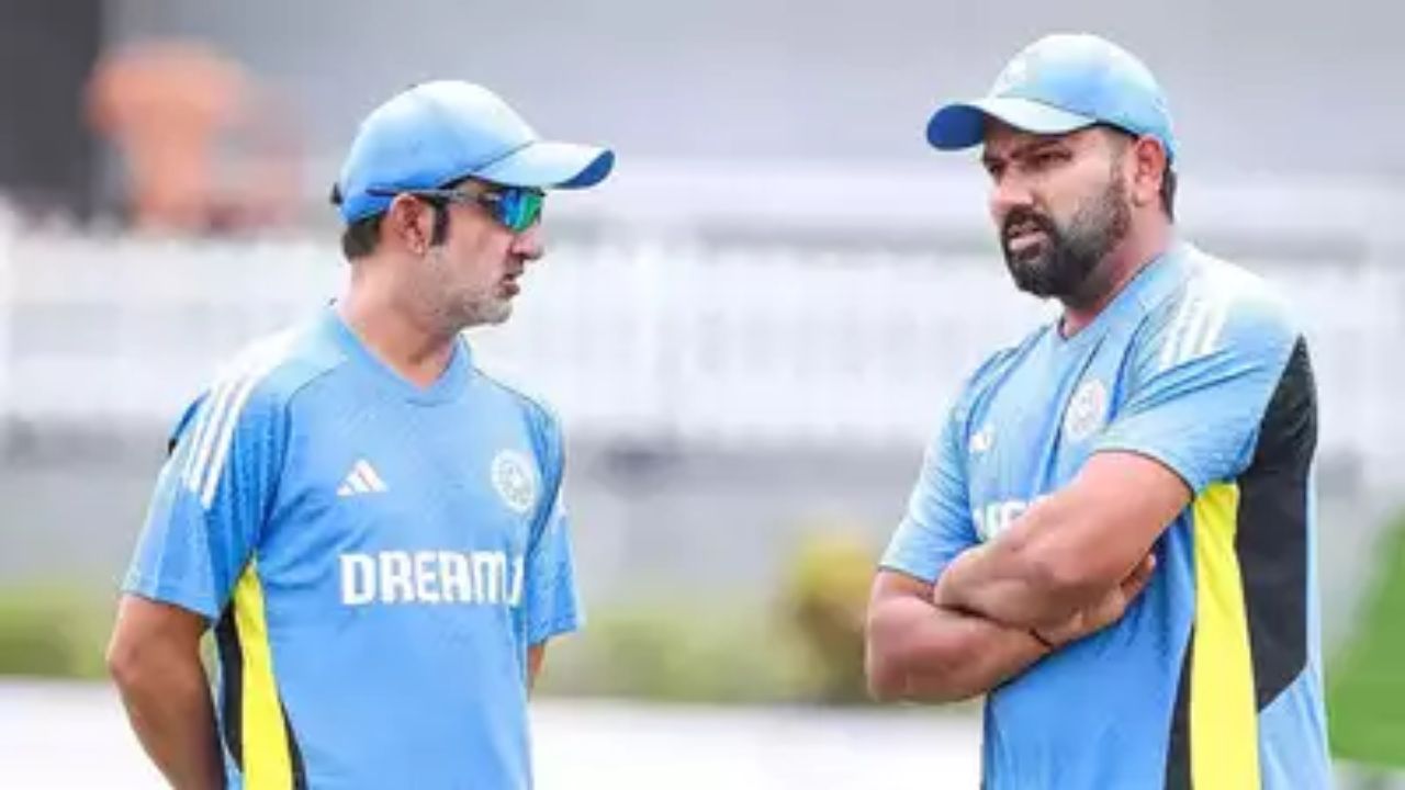 Gautam Gambhir 's relationship with Rohit Sharma stained? Indian Head Coach clears Social Media theory