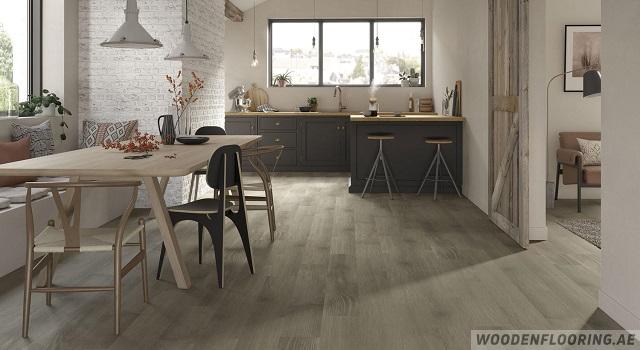 Vinyl Flooring | Hardwood & Planks Flooring | Get upto 30% Off