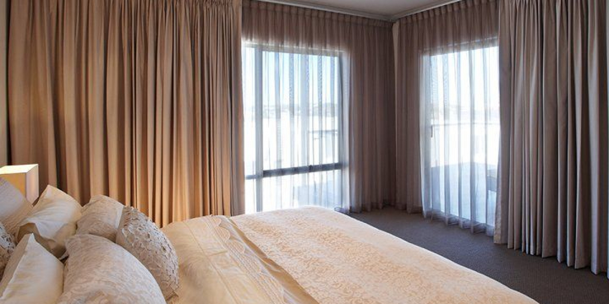 Top Trends in Curtains and Blinds for Dubai Homes
