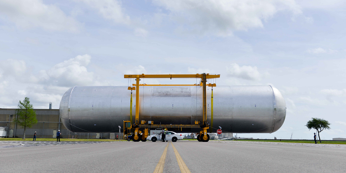 Liquid Hydrogen Tank: Key Challenges and Innovations in Fuel Storage