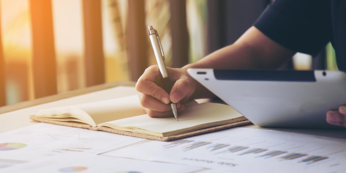 Paperial Review: Is This Writing Service Worth It?