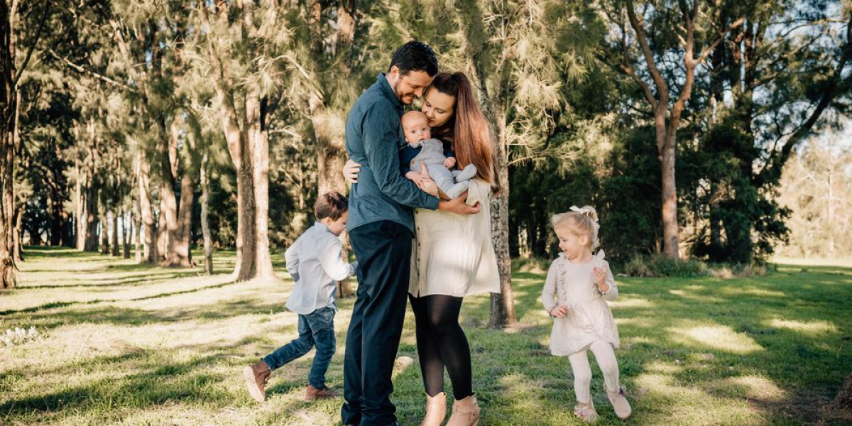 5 Questions to Ask Your Family Photographer in Sydney