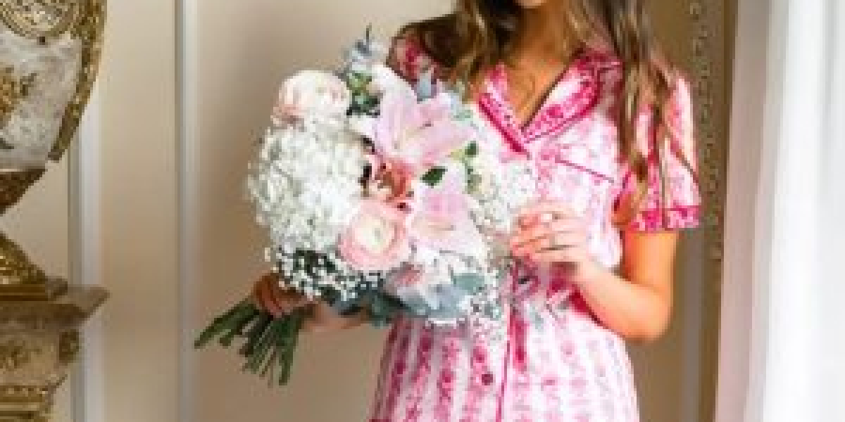 How to Add Edge to Pink Palm Puff Pajamas