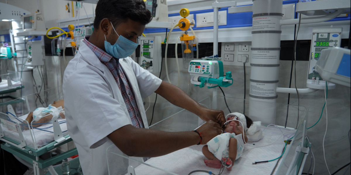 NICU and Pediatrician: Comprehensive Care for Newborns and Infants Highlighting