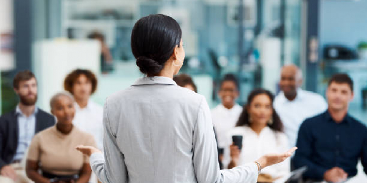 Level Up Leadership with Communication Coaching and Career Advancing Podcasts