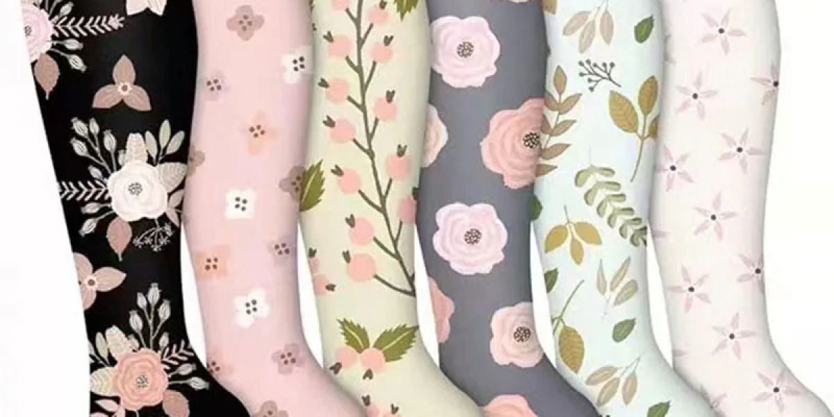 What Makes Compression Socks for Women Different from Regular Pairs?