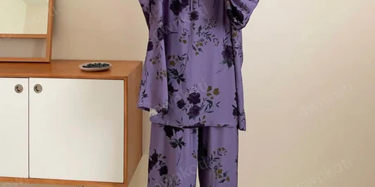 What Is Loungewear and Why Is Everyone Wearing It?