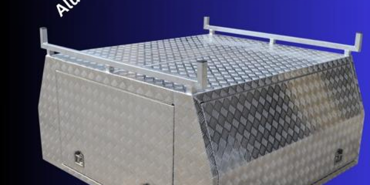 Maximize Your Ute’s Potential with a Premium Aluminium Tray from EZToolBox