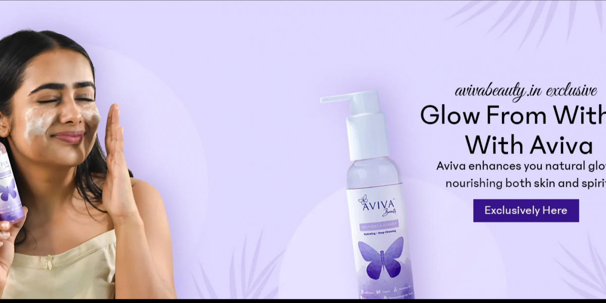 Skincare That Works: Gentle and Effective Products for Oily, Sensitive, and Dull Skin
