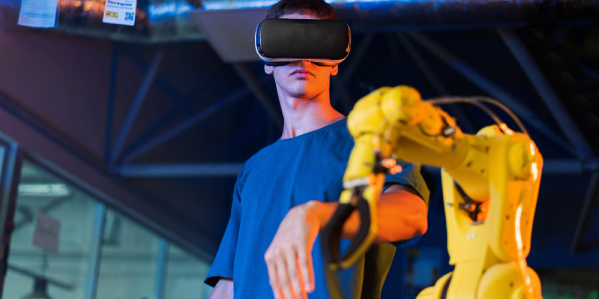 Reducing Downtime in Industrial Automation through AR and VR Solutions