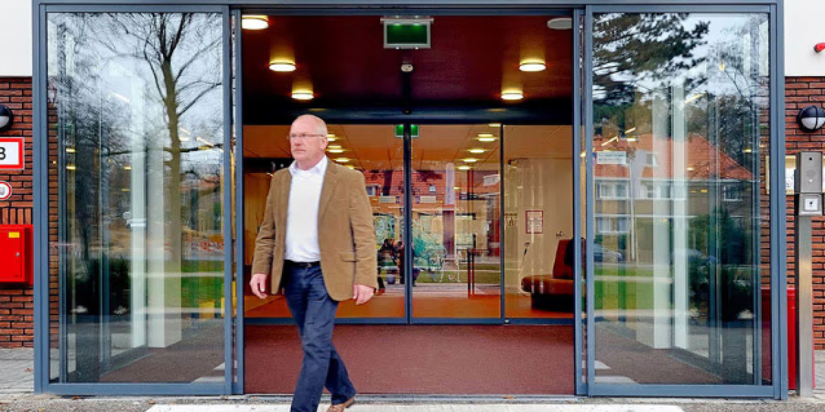 Elevate Your Building’s Appeal and Security with High-Quality Commercial Glass Doors