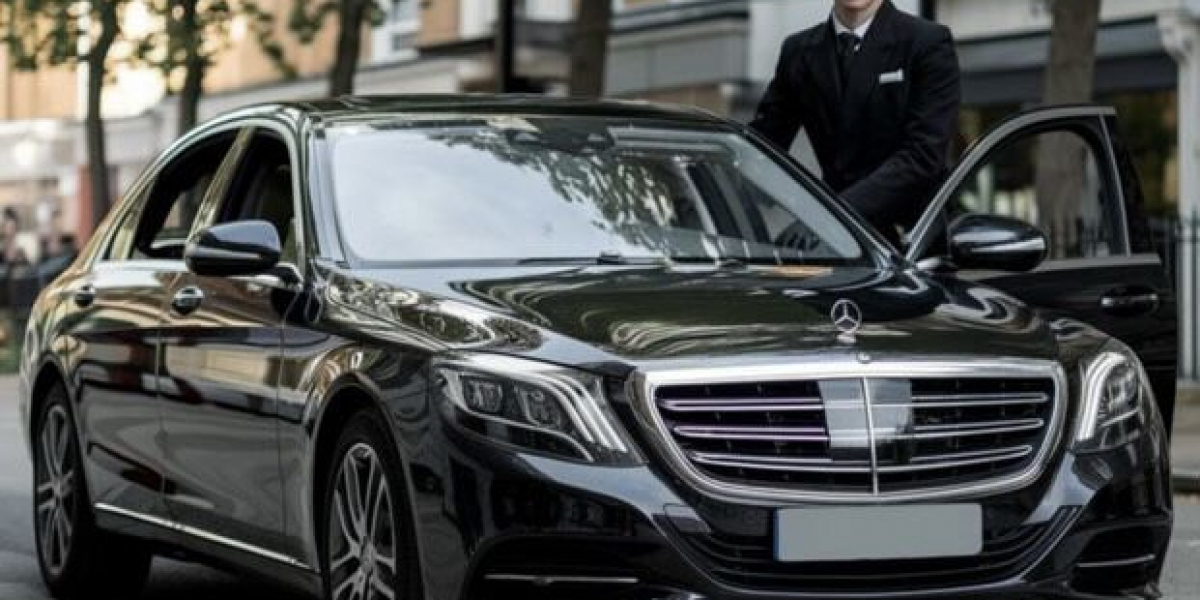 Point to Point Limo Service for Airport Transfers