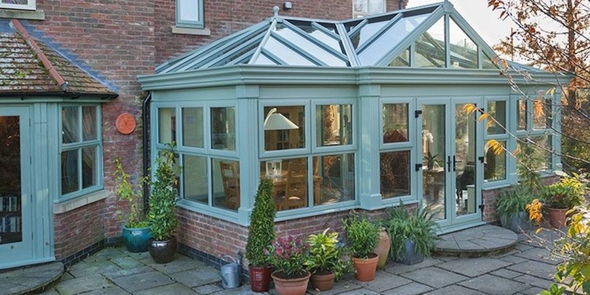 See What Bay Window Design Tricks The Celebs Are Using