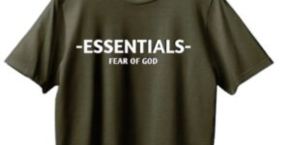Everyday Style with Essentials T-Shirts – Stay Fresh