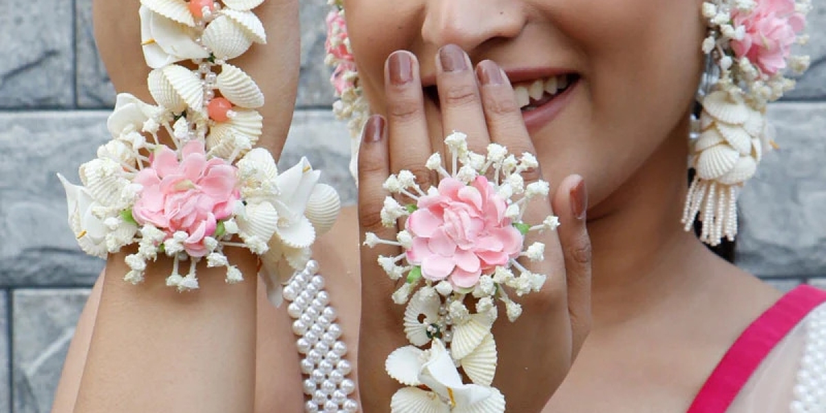 Floral Jewellery by VAIDAAN Perfect Choice for Brides to Shine Naturally