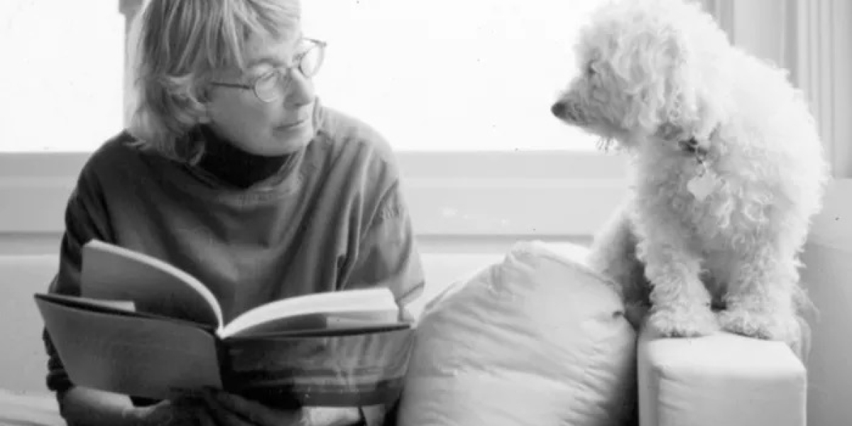 How Did Mary Oliver's Poetry Explore Spirituality and Existence?