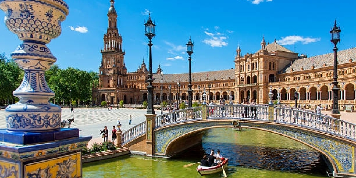 Budget-Friendly Travel Tips for UAE Residents Visiting Spain