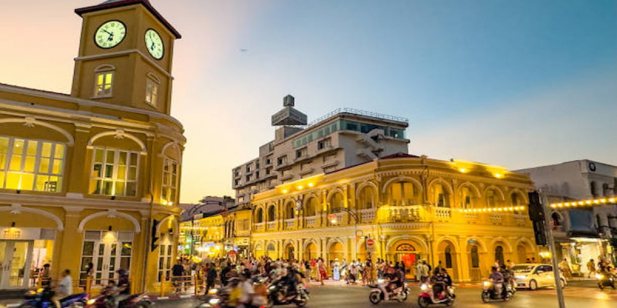 A Complete Guide to Exploring Phuket Old Town