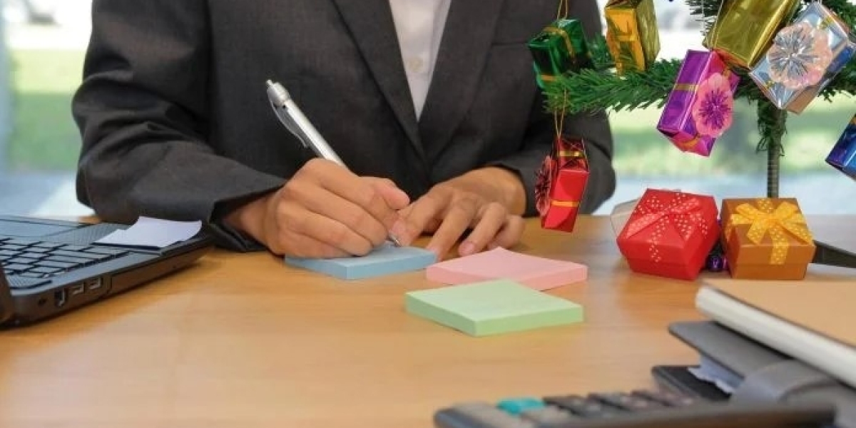 Holiday Season as a Catalyst for Retention Strategies: Linking Growth to Loyalty