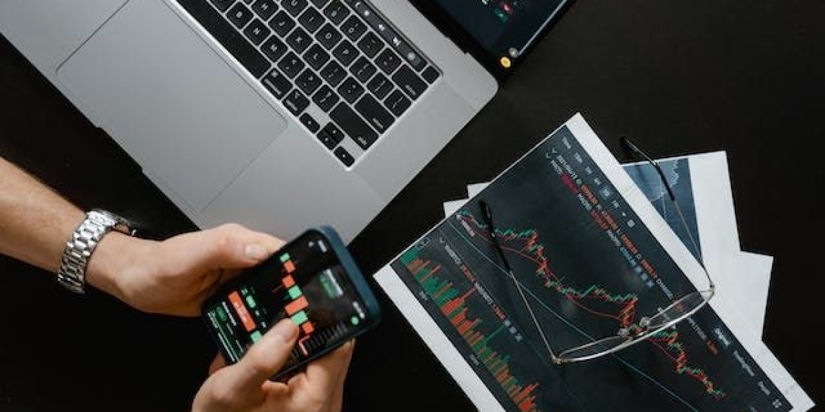 Best Stock Broker in India for Long-Term Investment