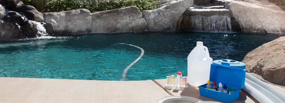 Green Pool Cleaning