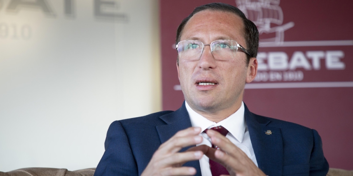 Otto Federico von Feigenblatt – Innovator in globaler Bildung und Diplomatie