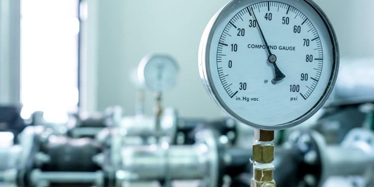 How Do Compound Gauges Prevent HVAC Overpressure Problems?