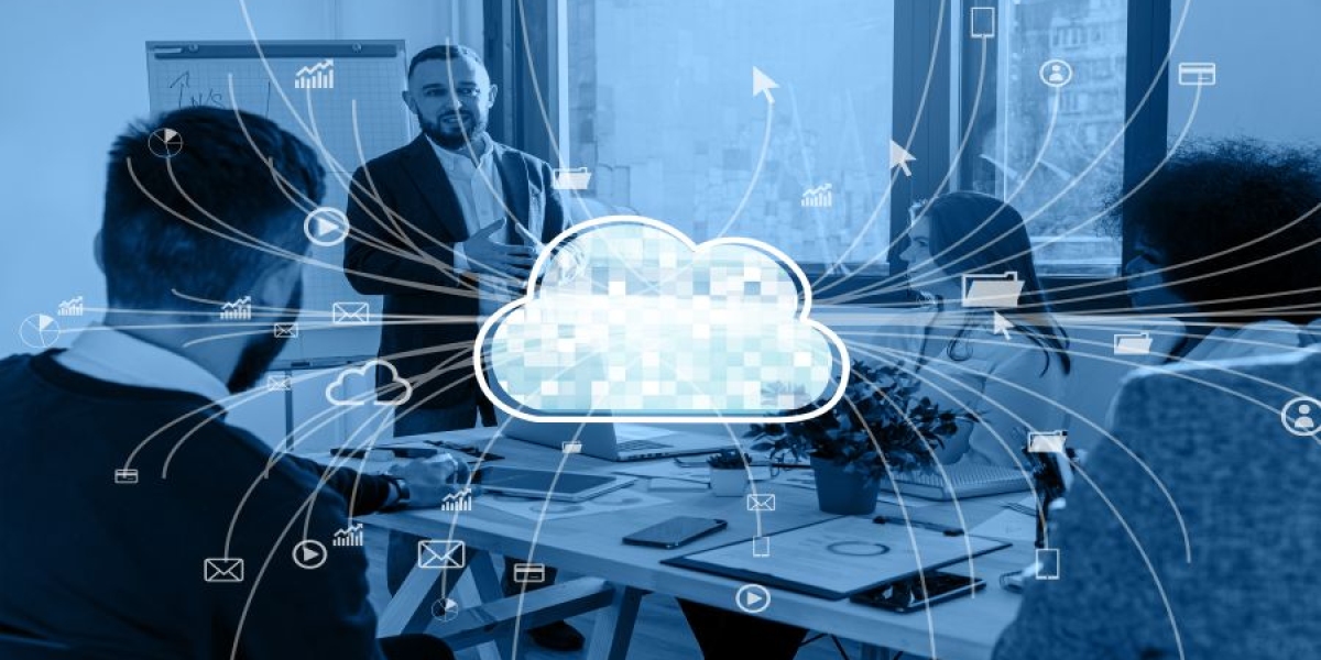 Who Should Use Microsoft Fabric for Cloud Analytics — And Why?