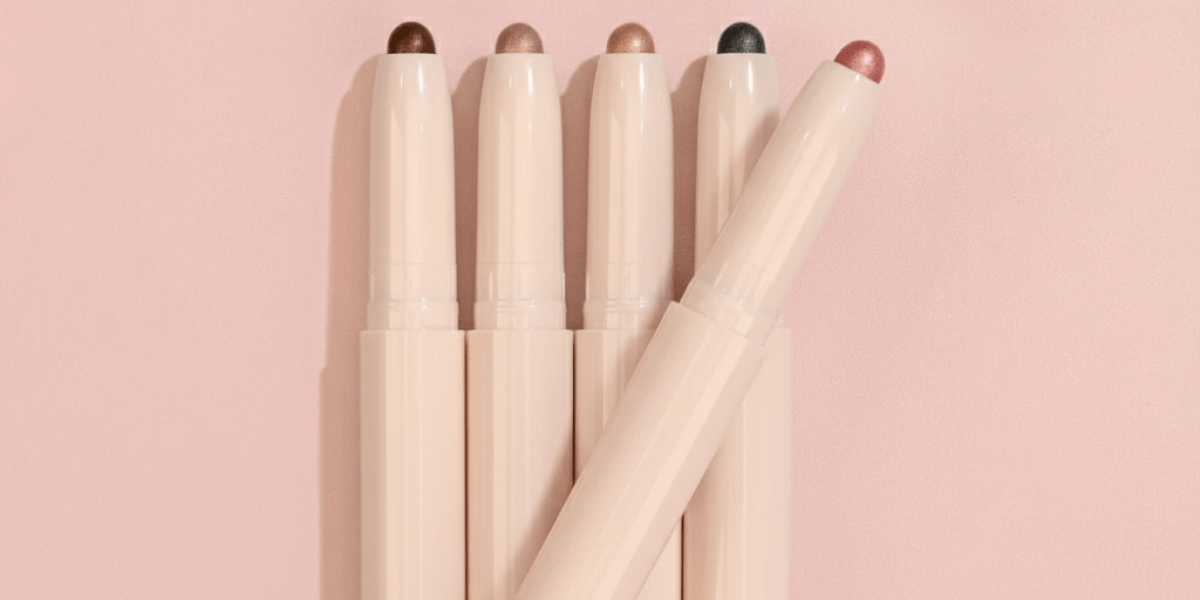 Long-Lasting, Smudge-Proof Eyeshadow Sticks for a Flawless Finish
