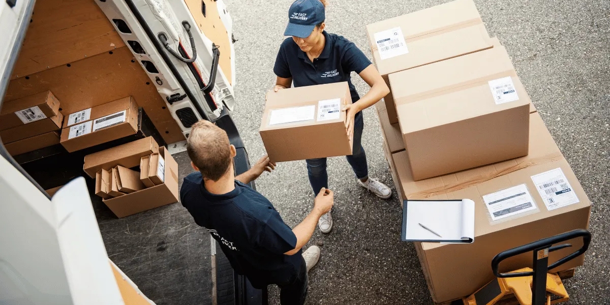 How does same day courier work?
