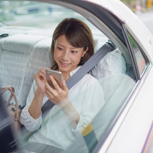 Heathrow Airport Taxi & Transfers | 020 8686 2777 | Express Cars