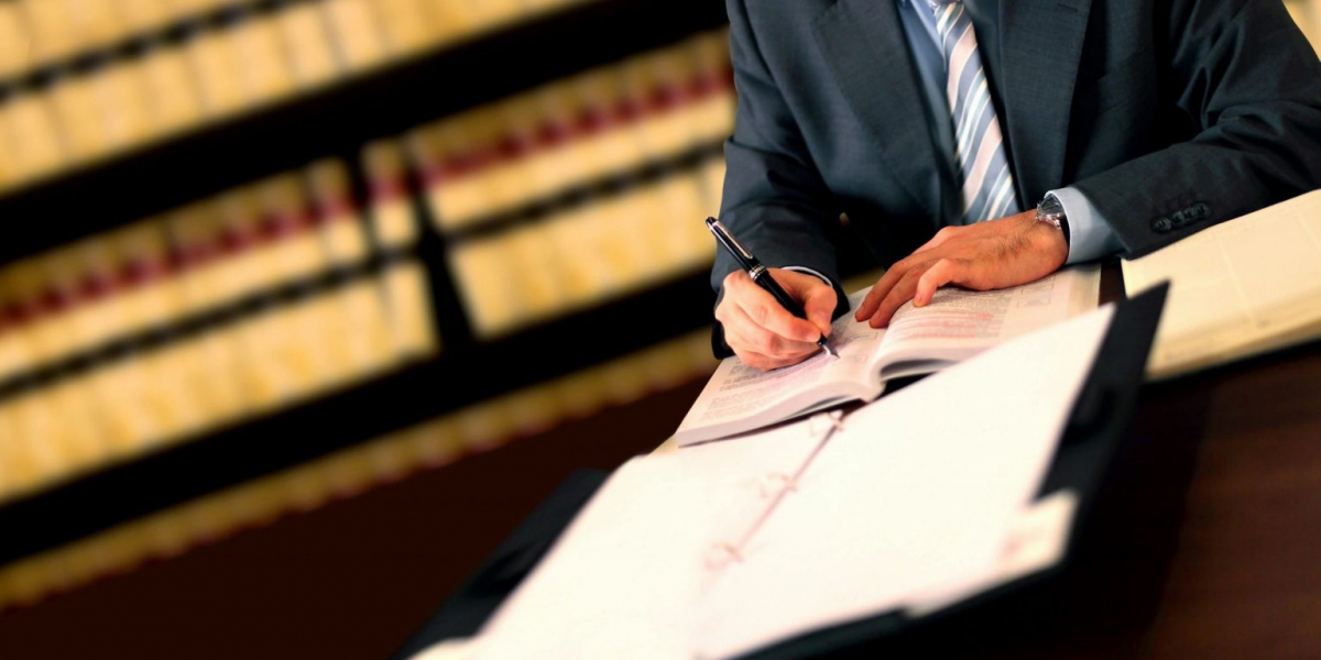Walmart IP Enforcement Lawyer: Stop Copycats Fast